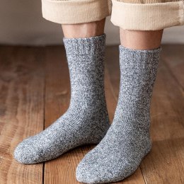 Šiltos kojinės iš vilnos