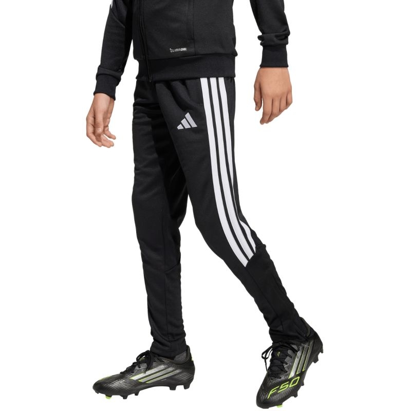 Adidas kelnės